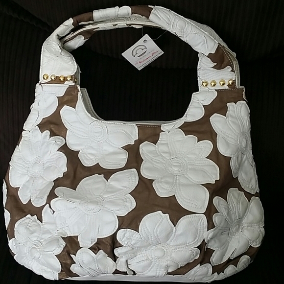 Big Buddha Handbags - New Big Buddah Santa Barbara Hibiscuus Zip purse